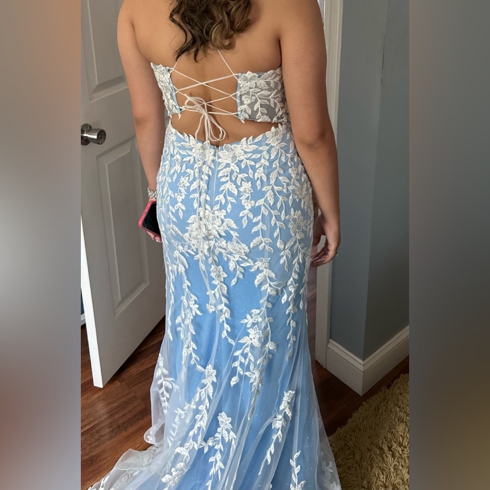 Prom dress